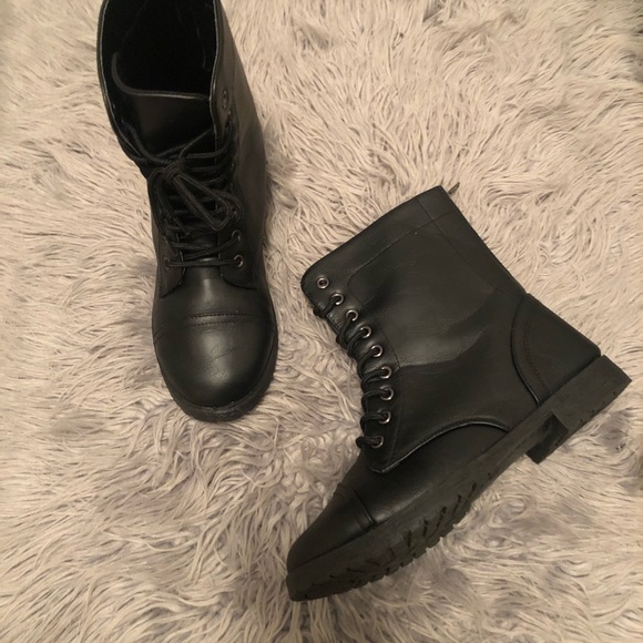 Charles Albert Shoes - Charles Albert Black ankle lace up combat boot 9